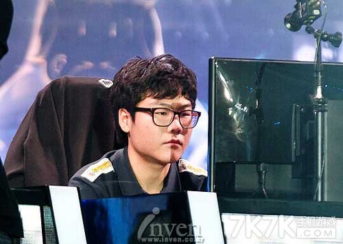 lol盒子皇族战队辅助ZERO专访
